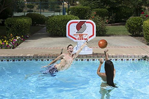 Poolmaster 72925 Портланд Трейл Блейзърс НБА на САЩ Състезателен Баскетболен мач на басейна в стил състезания